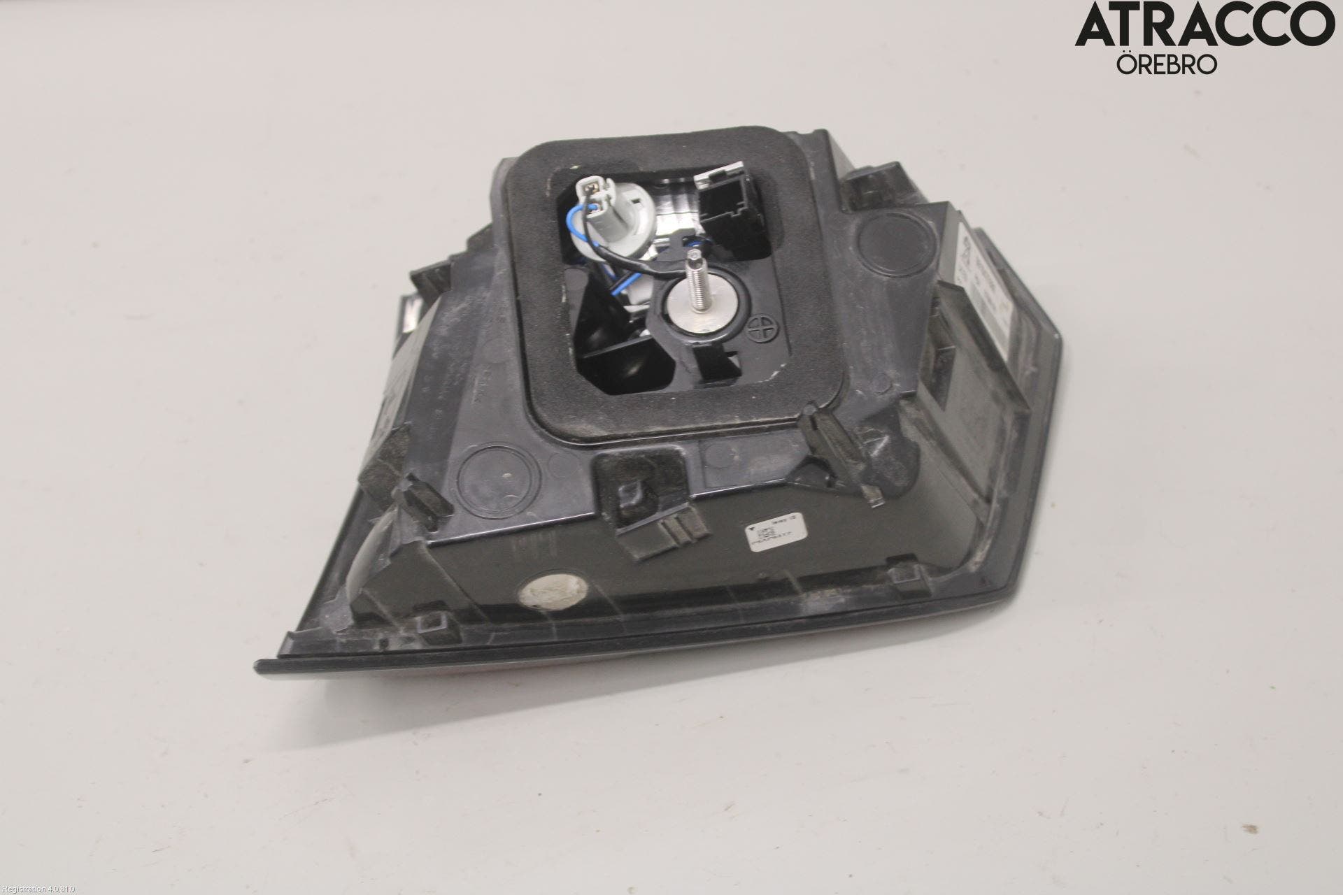 Peugeot 3008 17-24 Bakljus Lucka Vä