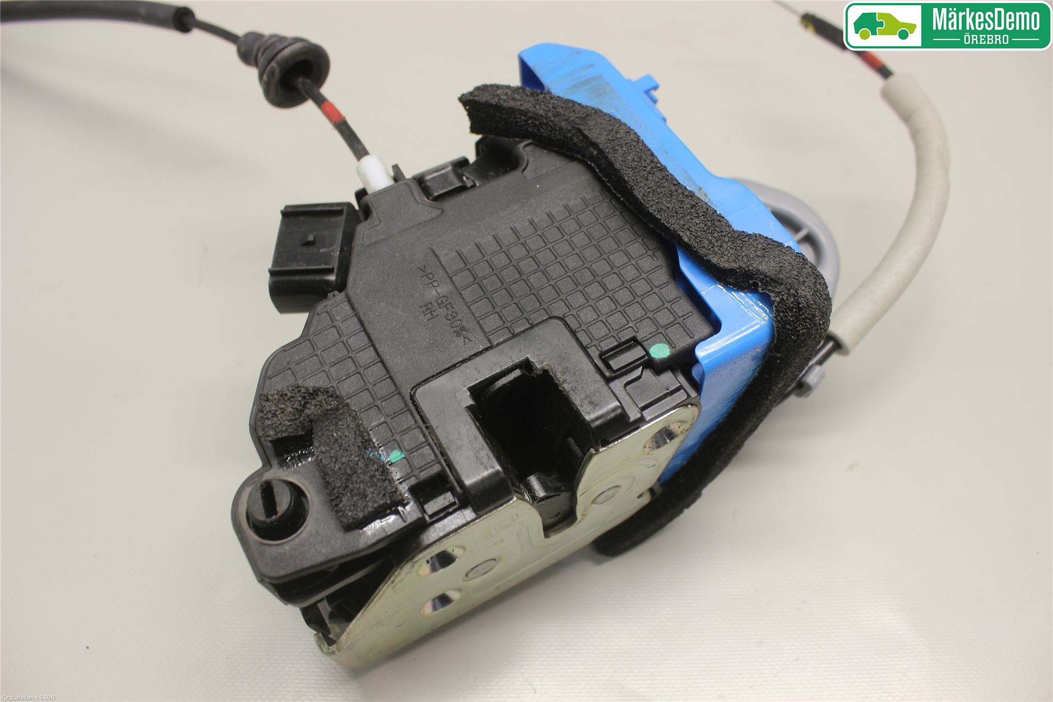 Kia CEED 12-18 Låskista-Dörrlås