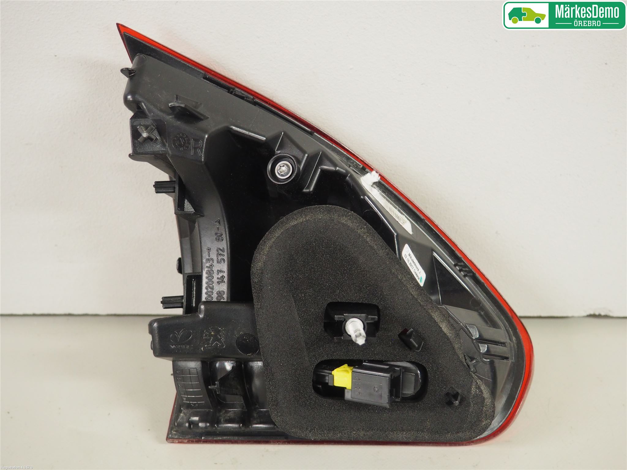 Peugeot 2008 13-20 Bakljus Lucka Hö