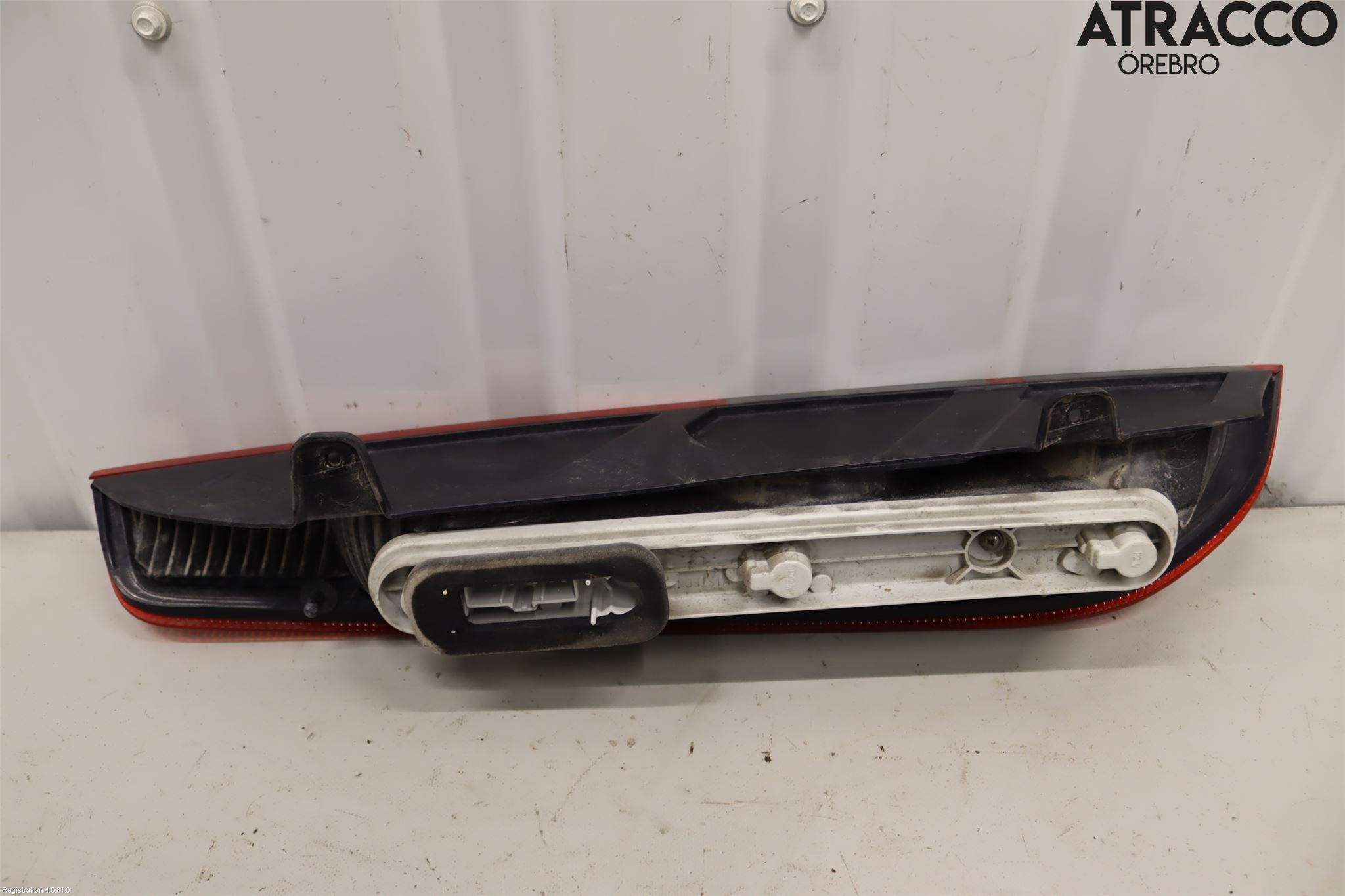 Ford FOCUS     04-07 Bakljus Höger