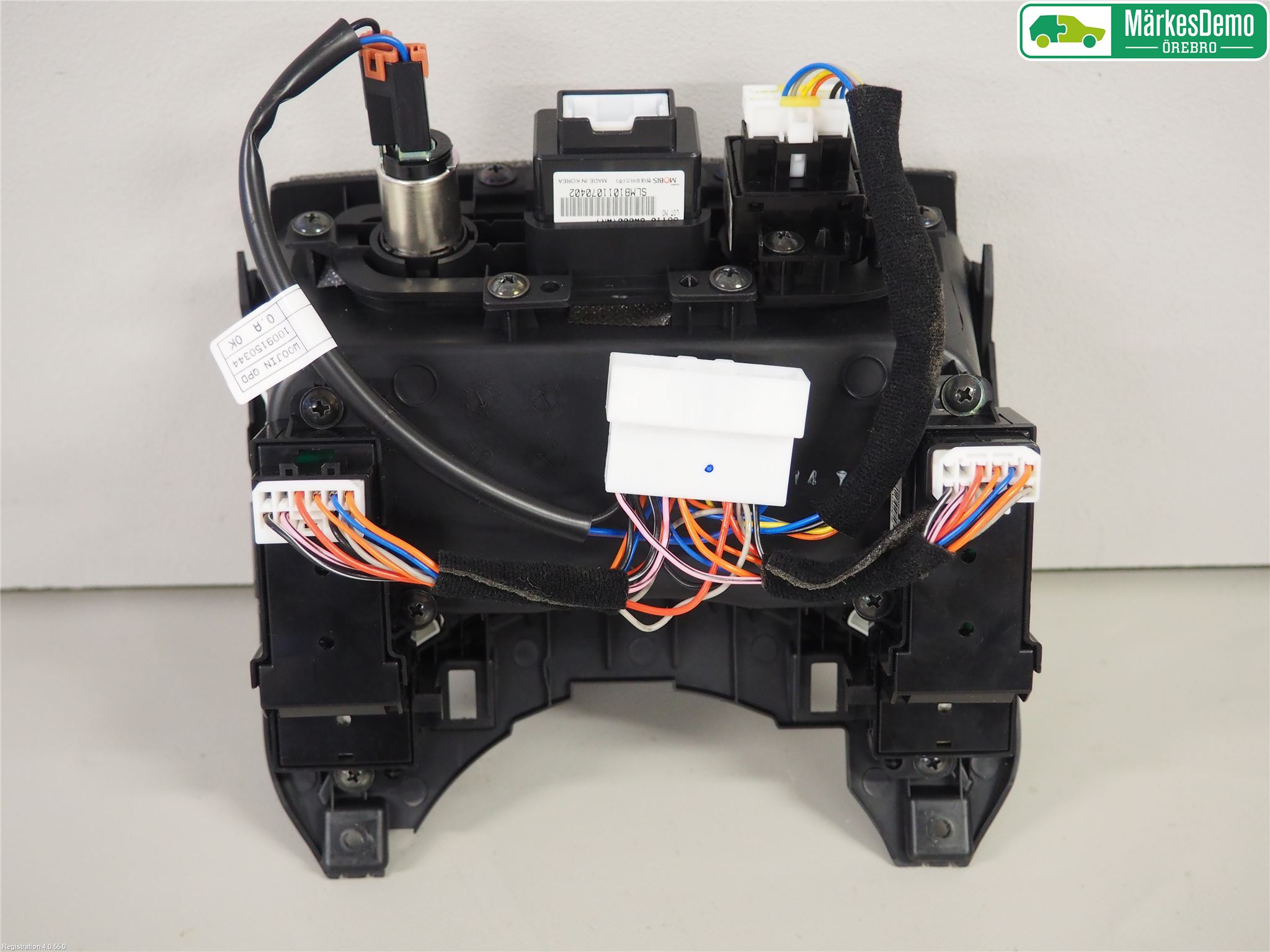 Kia SPORTAGE (SL) 11-15 Instrumentbräda Förvaringsfack