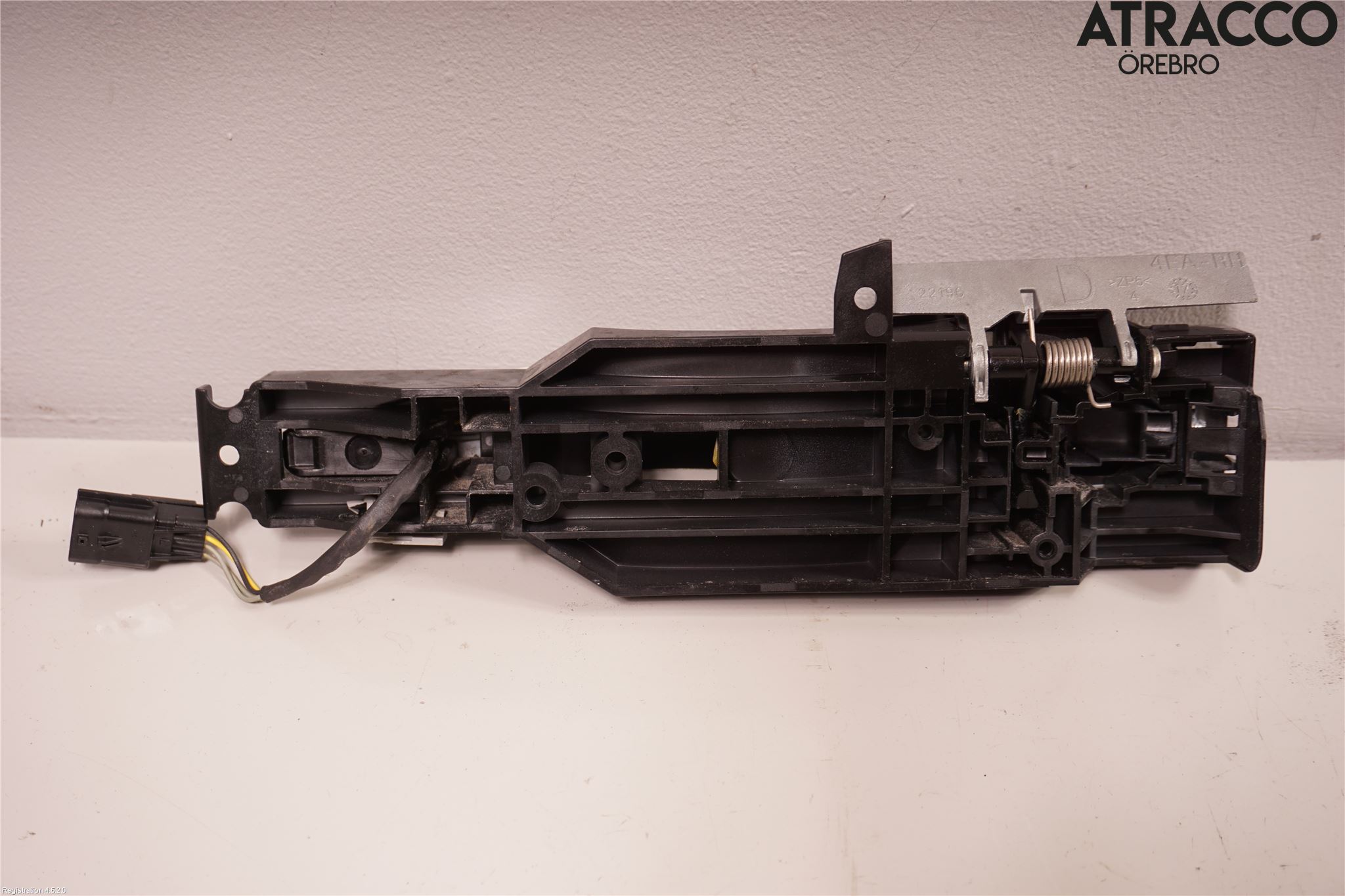 Nissan QASHQAI 17-21 Dörrhandtag Yttre Hö