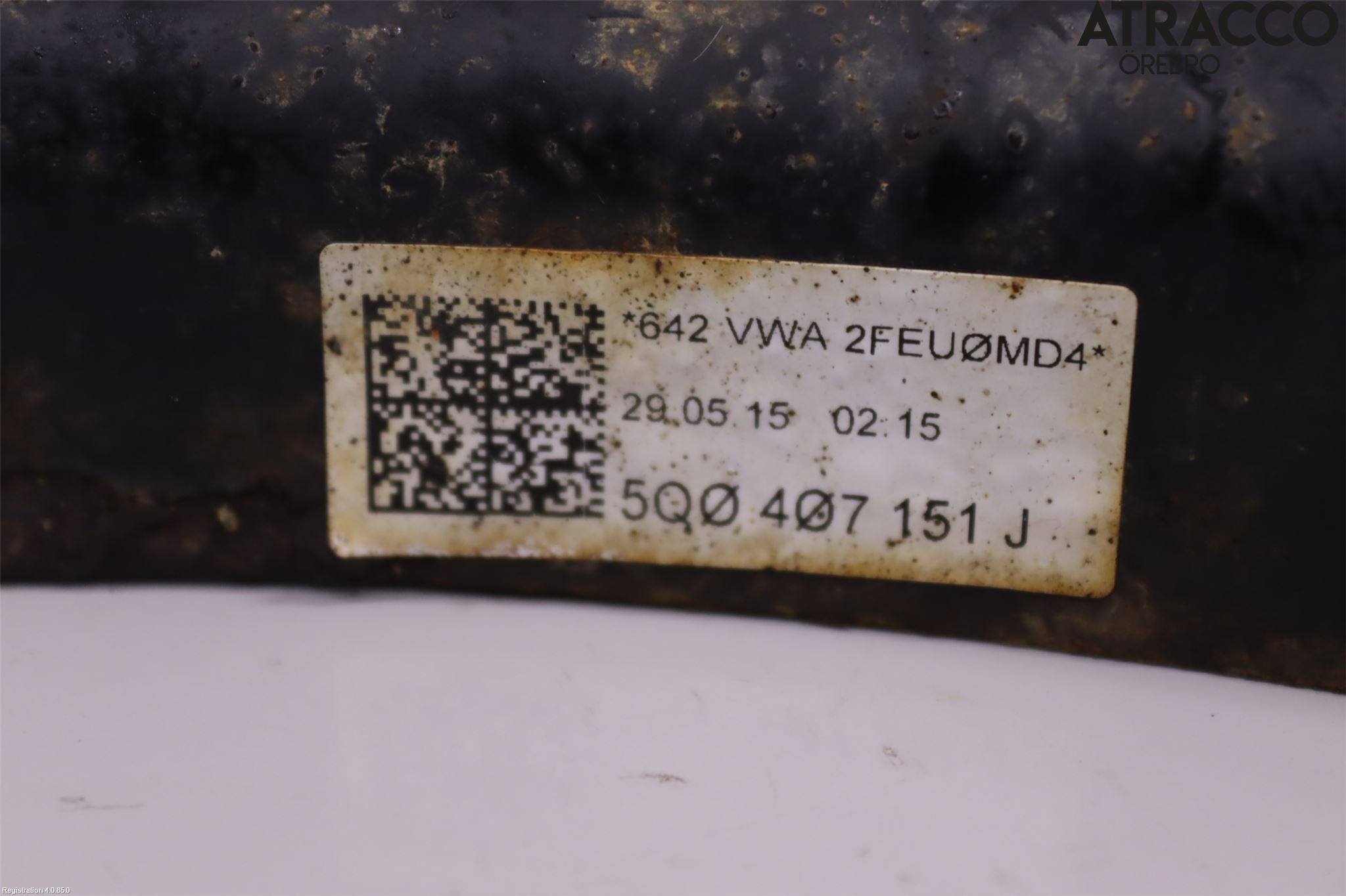Volkswagen VW GOLF SPORTSVAN 15-20 Bärarm Fram Undre Vä