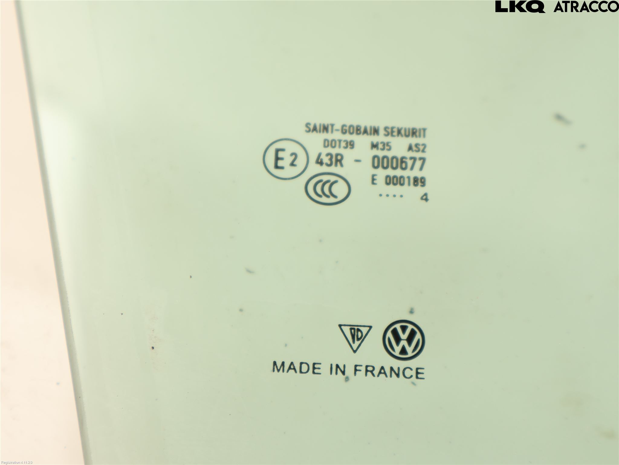 Porsche CAYENNE 03- Dörruta Fram Höger