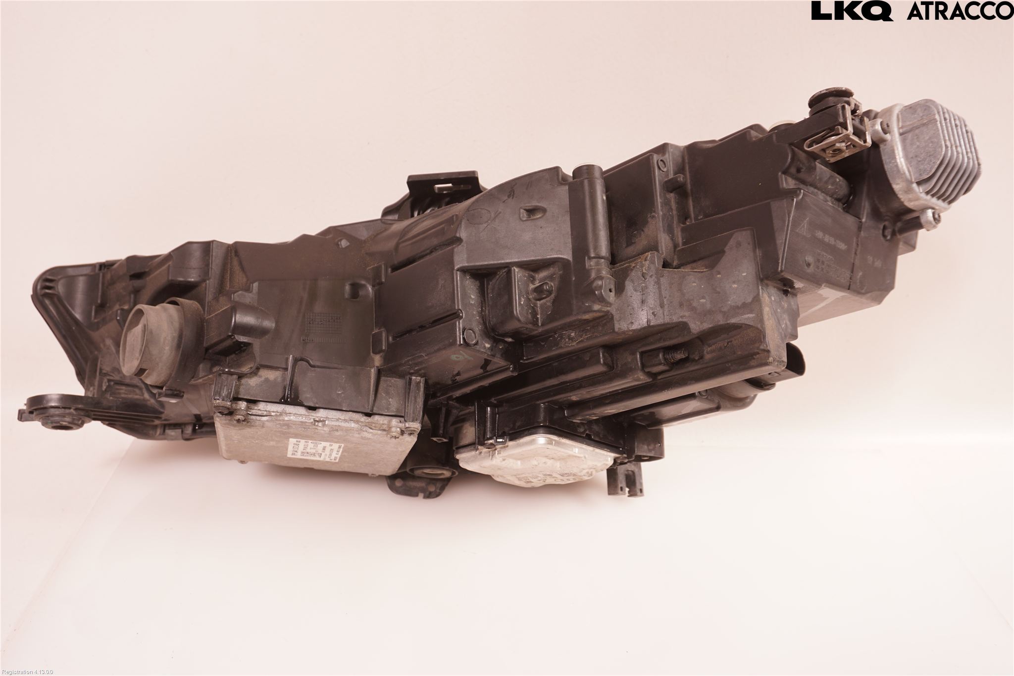 Audi A4/S4 B9 16-19 Strålkastare Höger