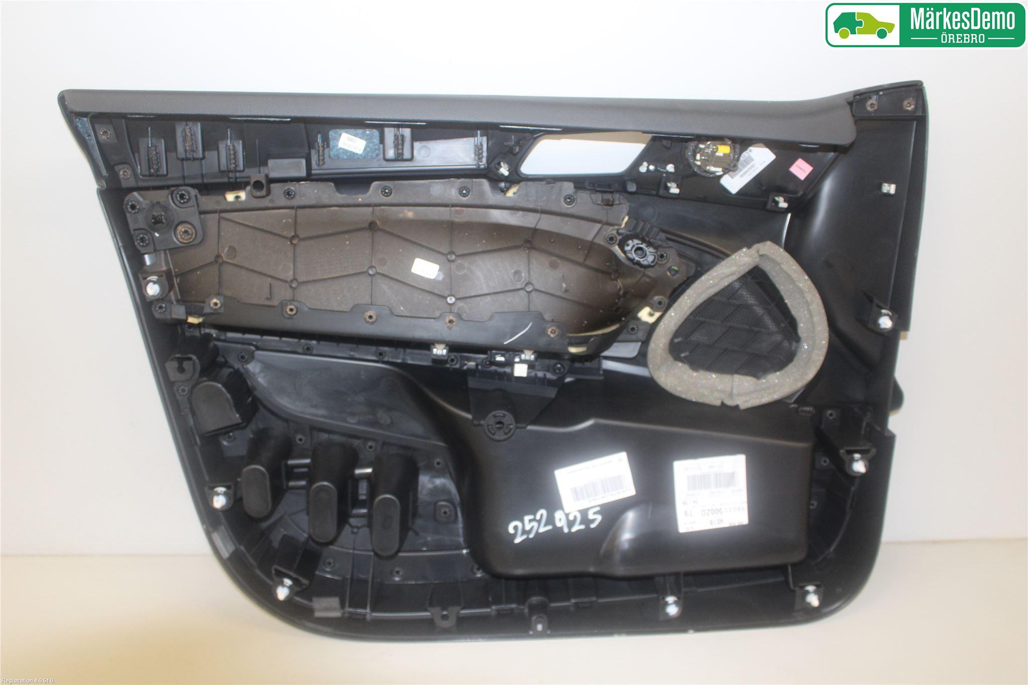Peugeot 308 14-21 Dörrklädsel Hö