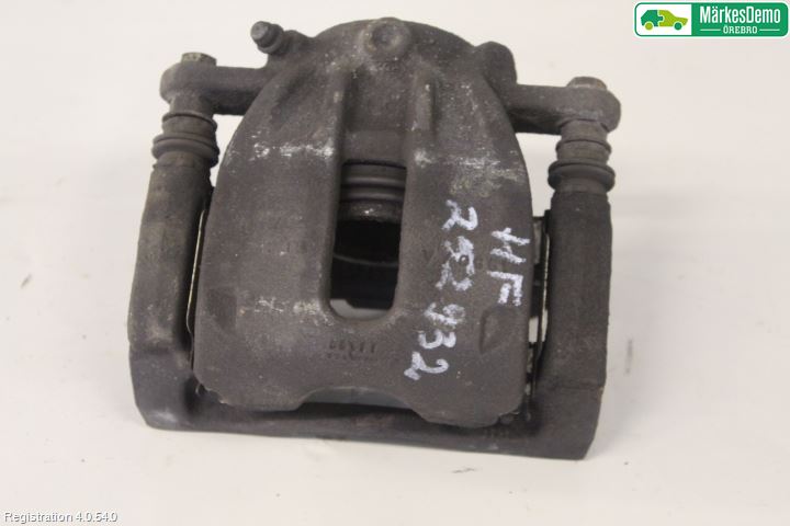 Nissan MICRA 11-16 Bromsok Fram Höger