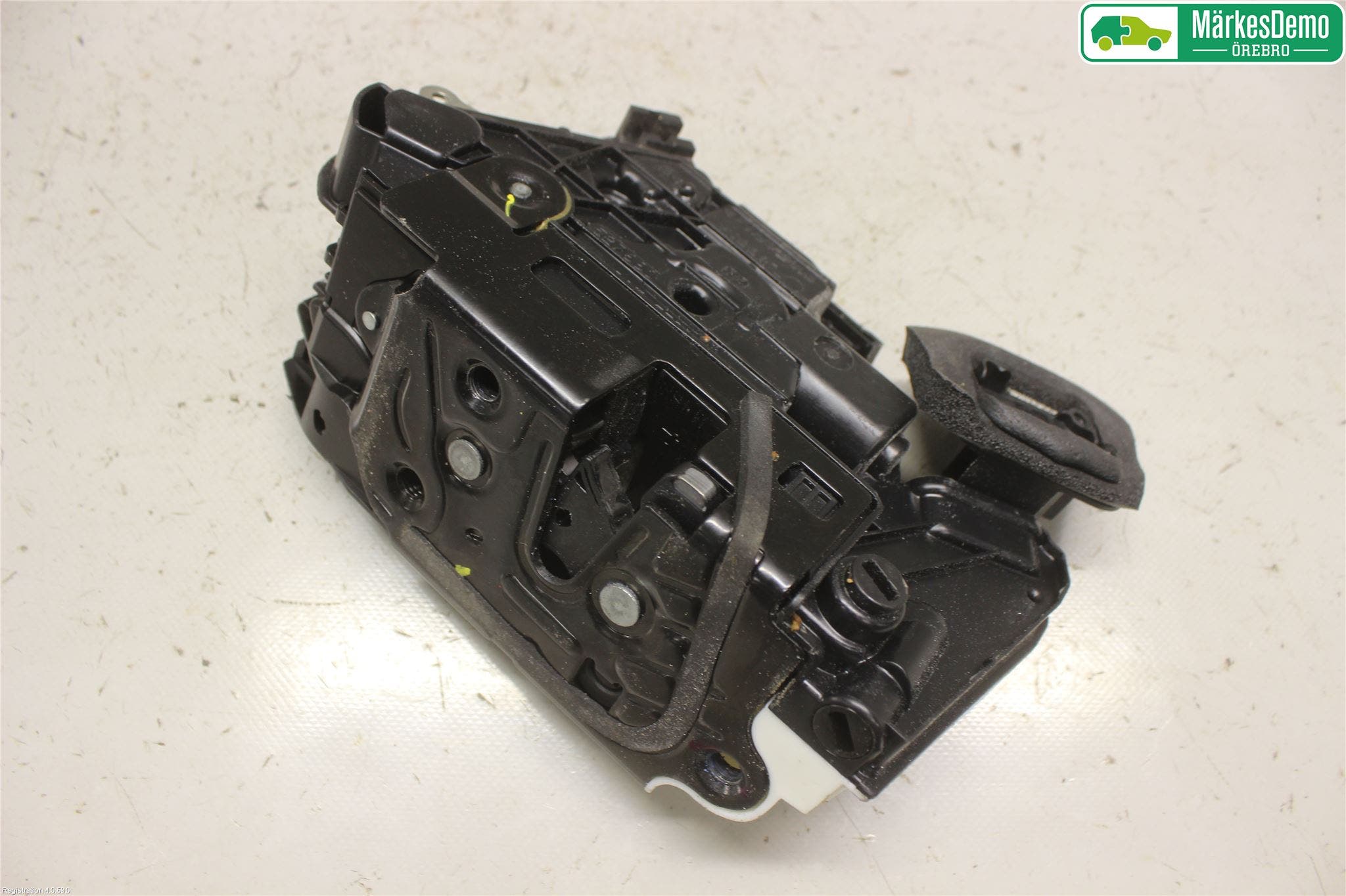 Skoda FABIA 15-21 Låskista-Dörrlås