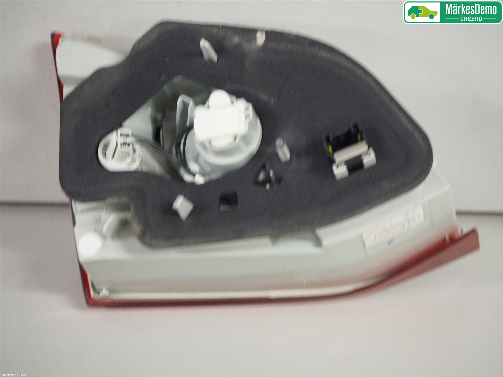 Peugeot 308 14-21 Bakljus Lucka Hö