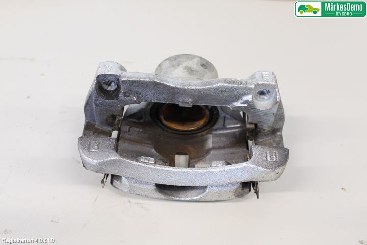 Nissan QASHQAI 17-21 Bromsok Fram Höger