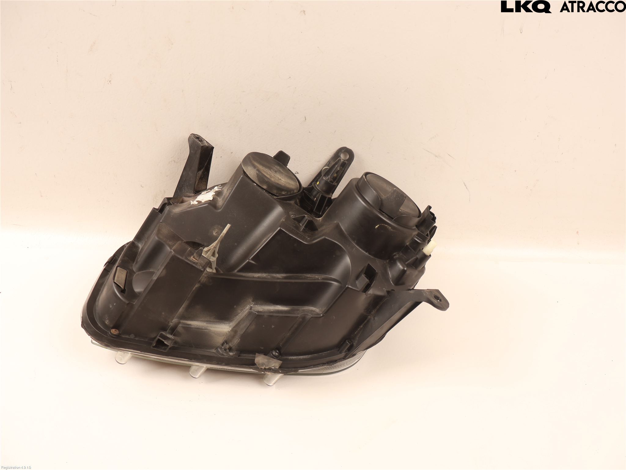 Dacia DUSTER 10-17 Strålkastare Höger