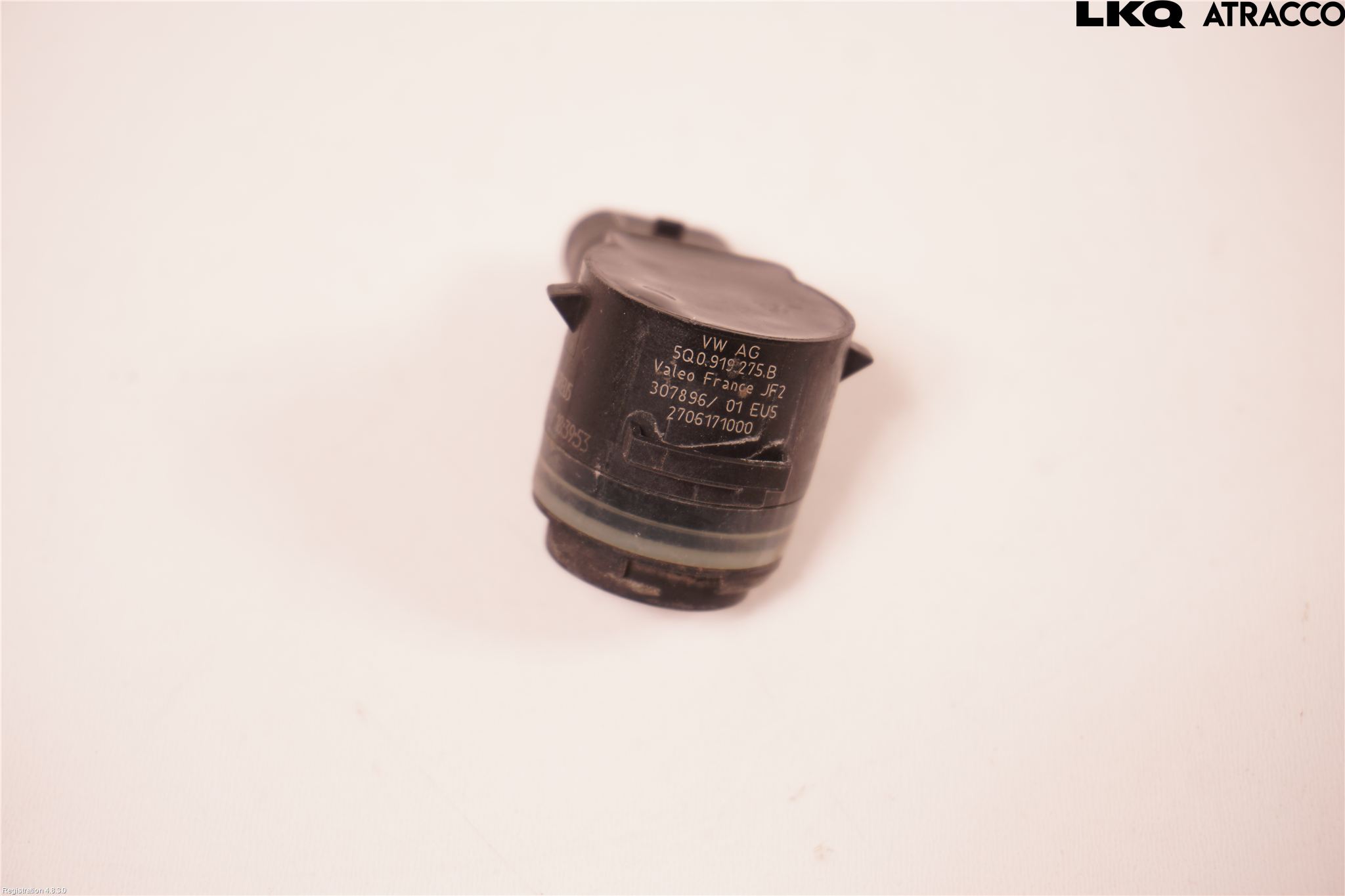 Volkswagen VW PASSAT 15-19 Parkeringshjälp Frontsensor