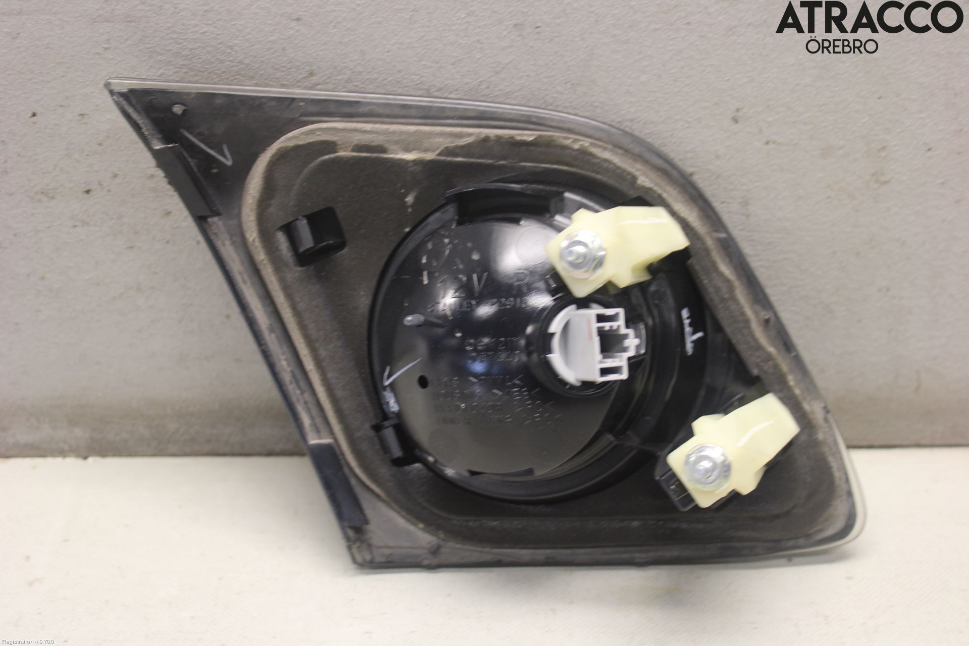 Mazda 3 I 07-08 Bakljus Lucka Hö