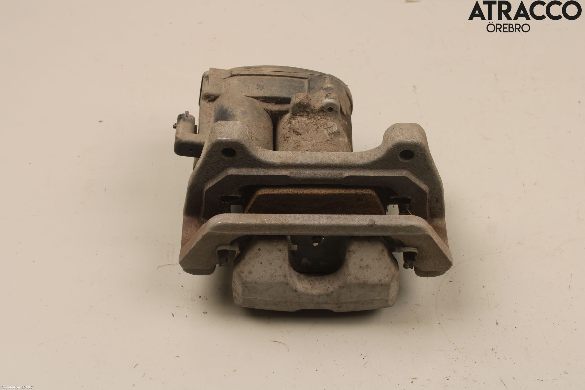 Tesla MODEL 3 17- Bromsok Bak Höger