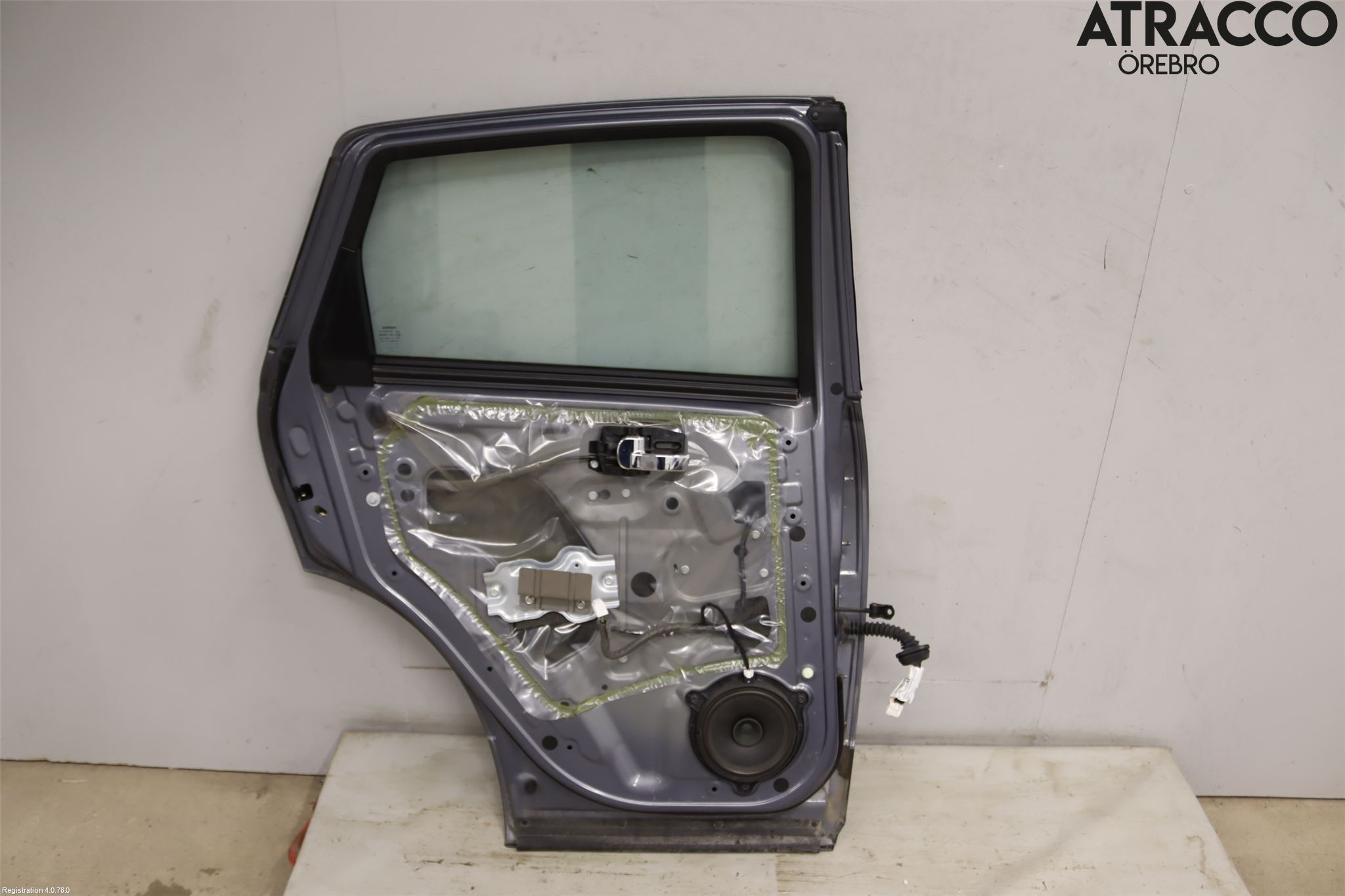 Nissan QASHQAI   07-10 Dörr Bak Vänster