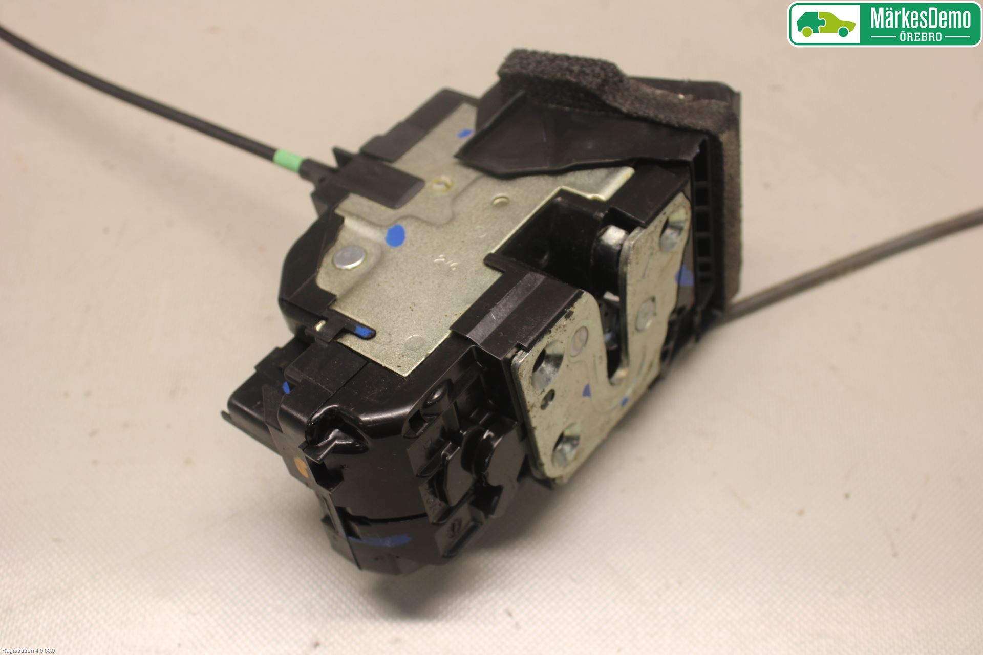 Nissan JUKE 14-19 Låskista-Dörrlås