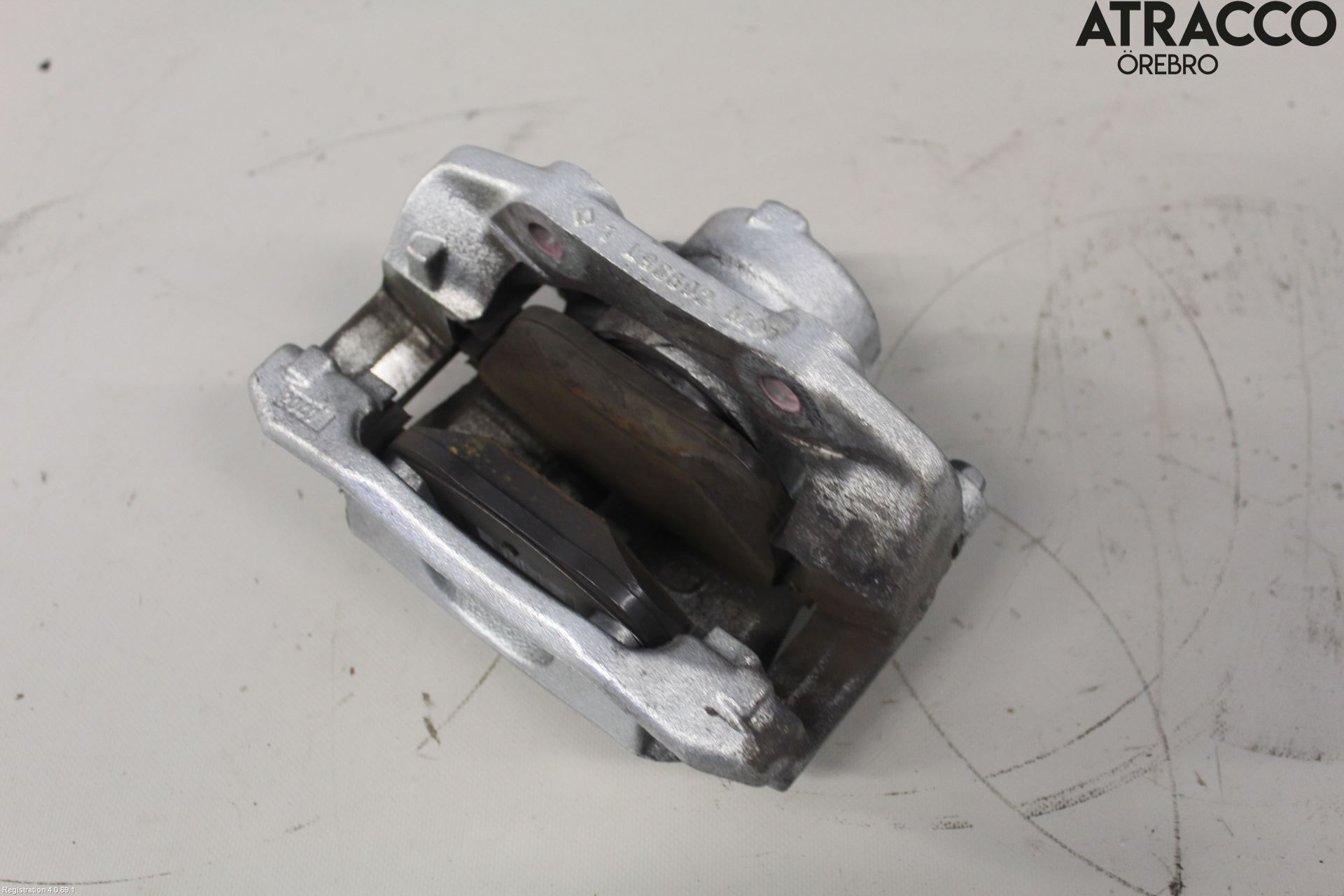 Peugeot 2008/E-2008 20- Bromsok Fram Vänster