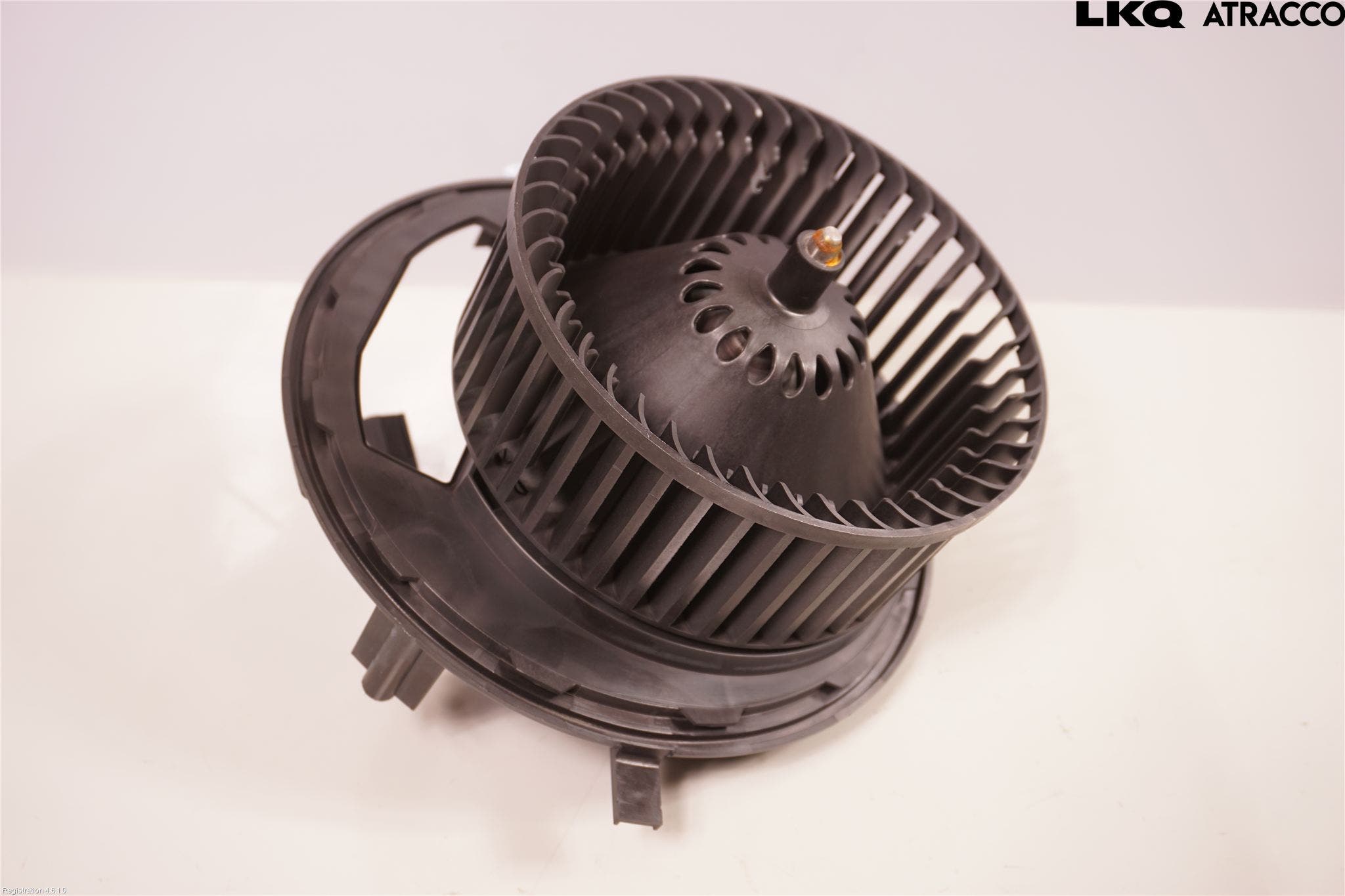 Volkswagen VW TIGUAN 16-24 Ac Värmefläkt