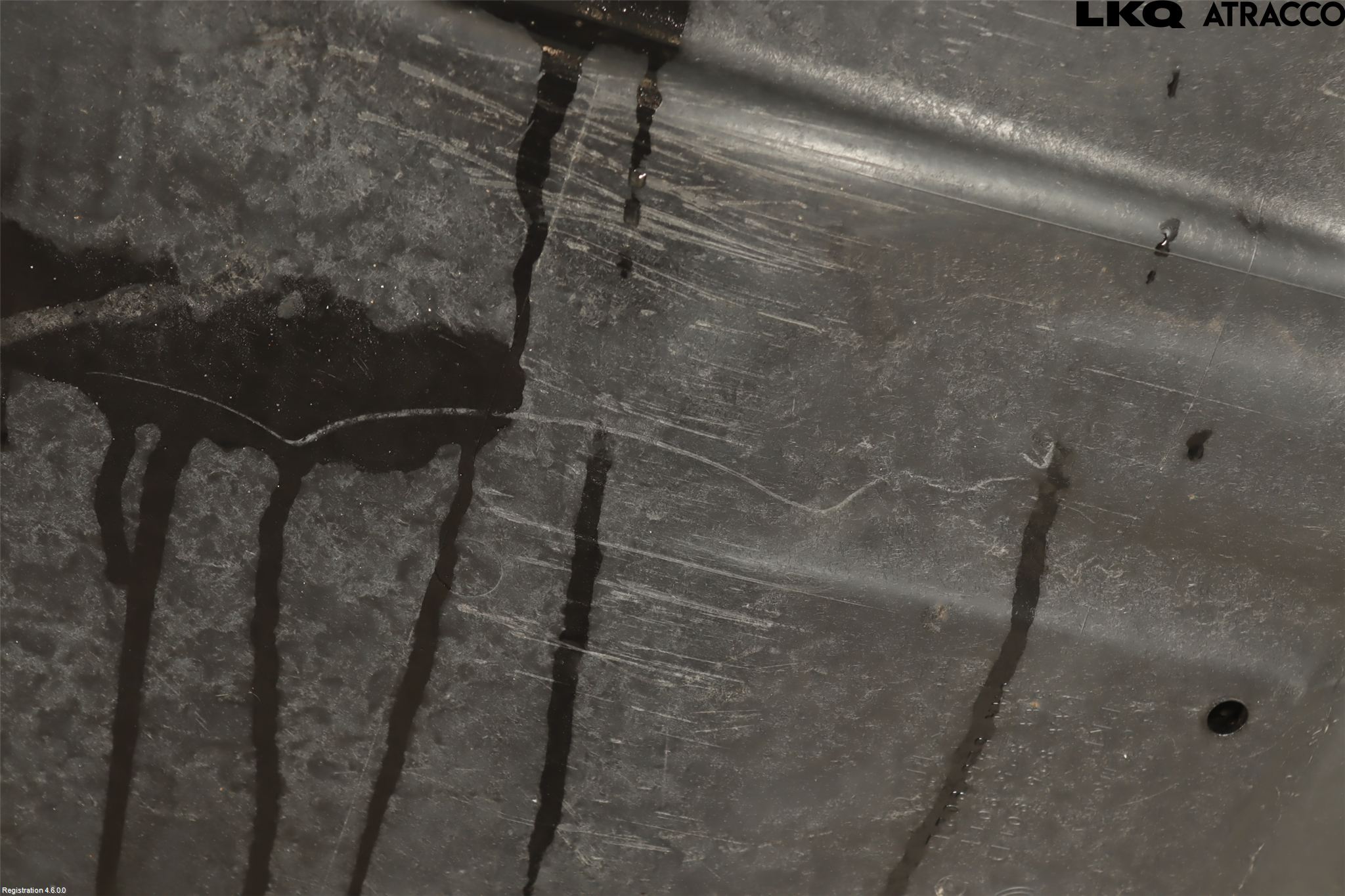 Volkswagen VW PASSAT 11-14 Hasplåt Plåt-Plast