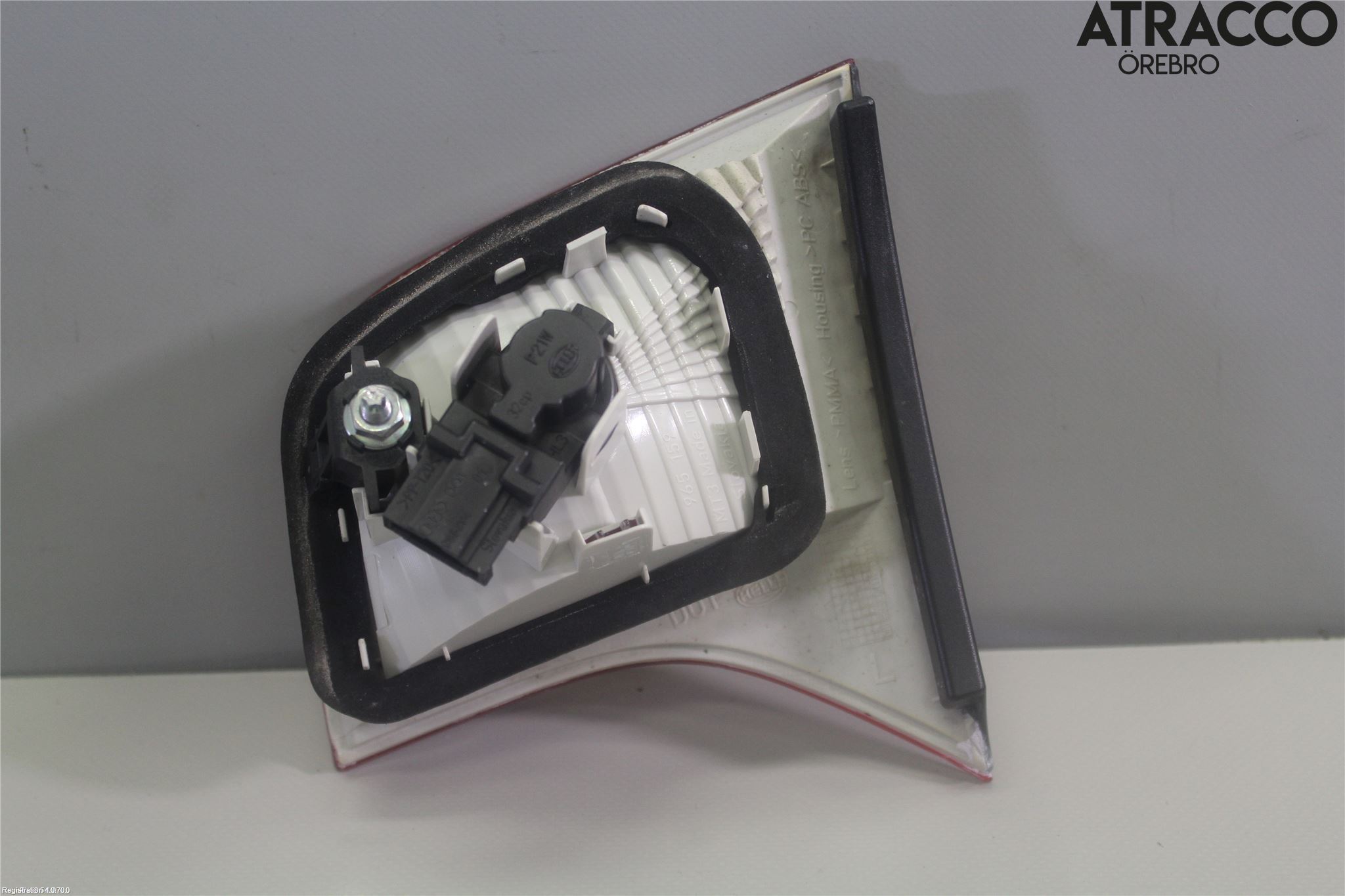 Audi A4/S4 05-07 Bakljus Lucka Vä