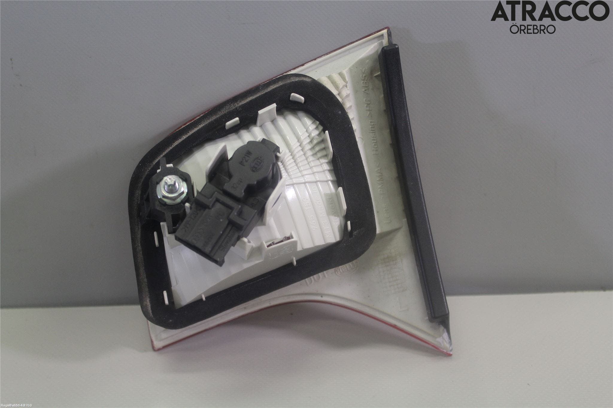 Audi A4/S4 05-07 Bakljus Lucka Vä