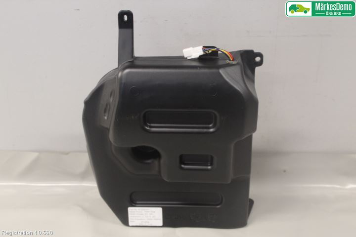 Mitsubishi OUTLANDER 13-21 Högtalare