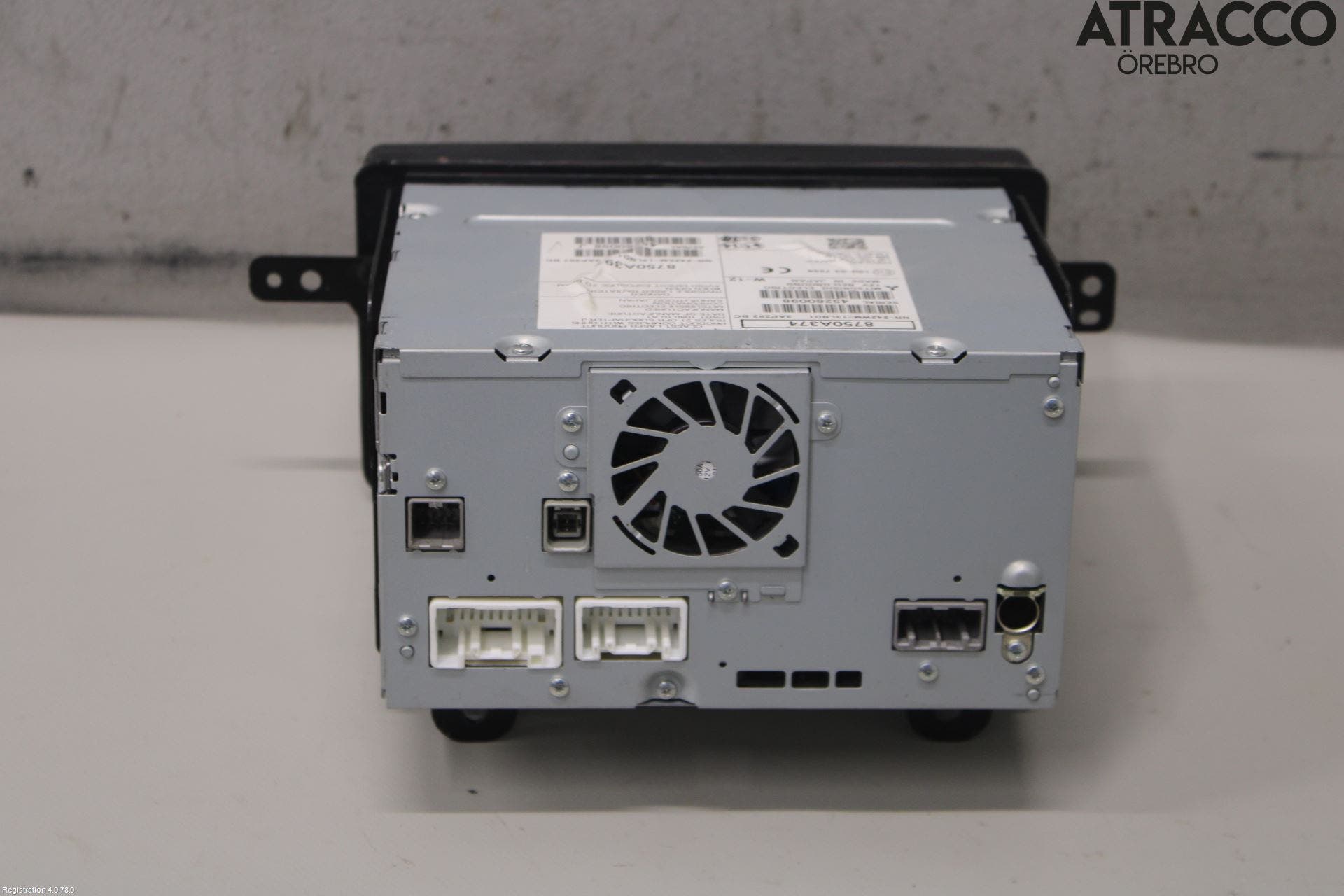 Mitsubishi PAJERO 06-15 Gps Navigator