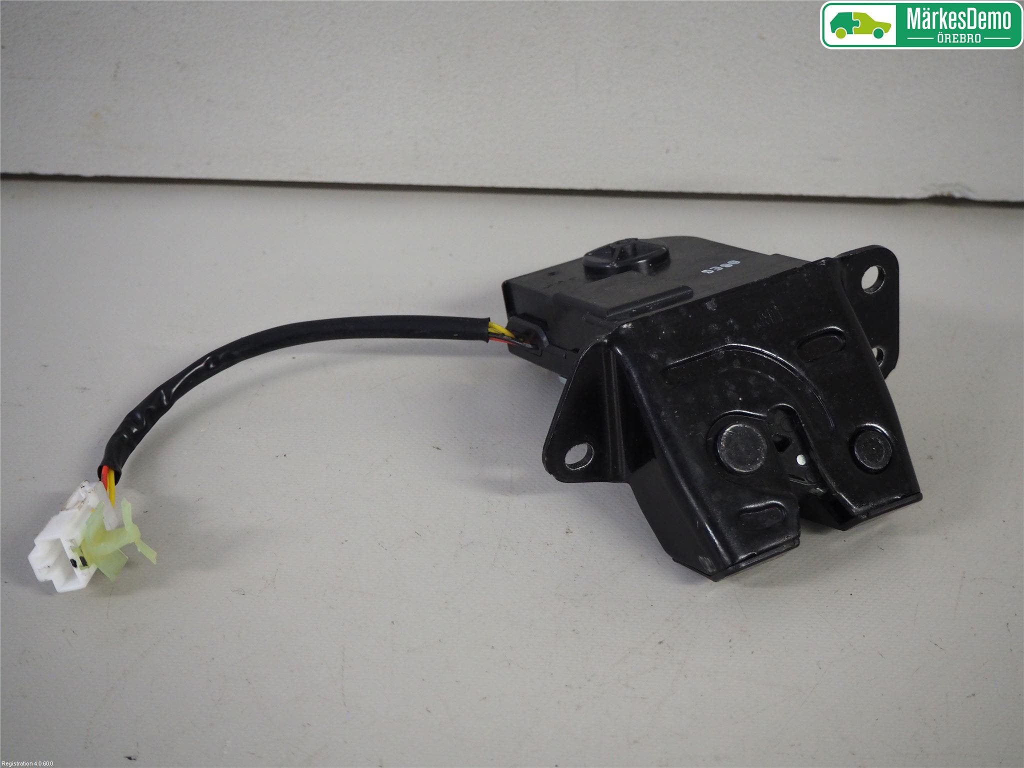 Kia RIO 12-16 Låskista Baklucka