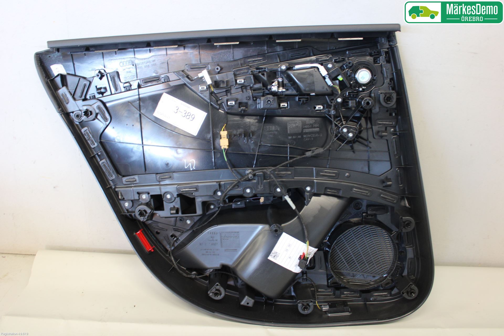 Audi A4/S4 B9 16-19 Dörrklädsel Hö