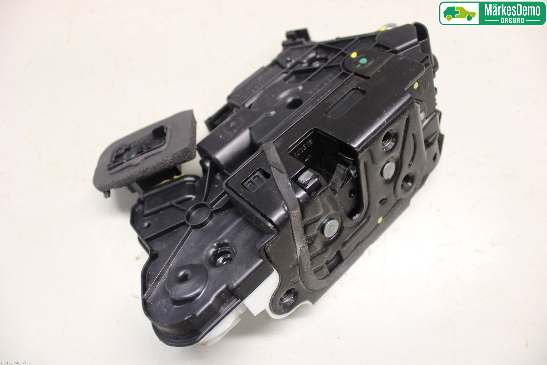 Skoda SUPERB 16-24 Låskista-Dörrlås