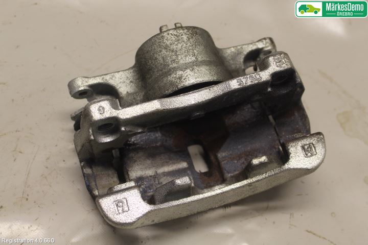 Nissan QASHQAI 14-17 Bromsok Fram Vänster