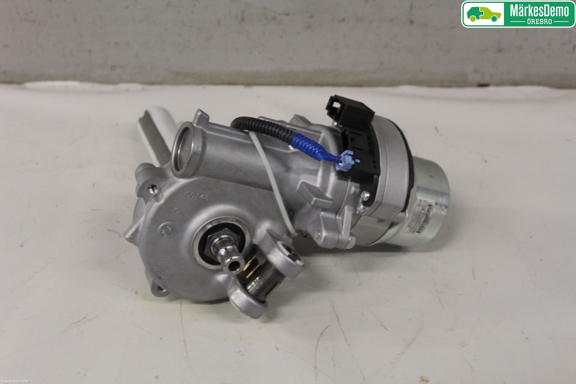 Mitsubishi OUTLANDER 13-21 Rattaxelagg Med Inb Servo