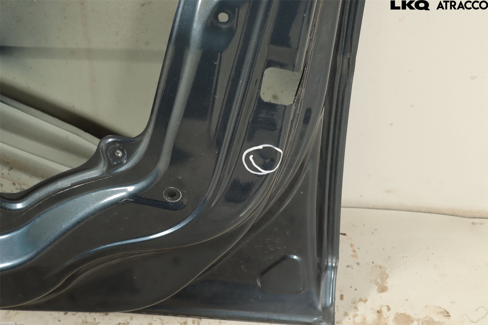 Volvo V70 08-13 Dörr Fram Höger