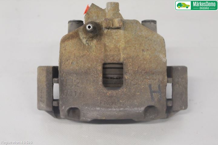 Fiat PANDA 12- Bromsok Fram Höger