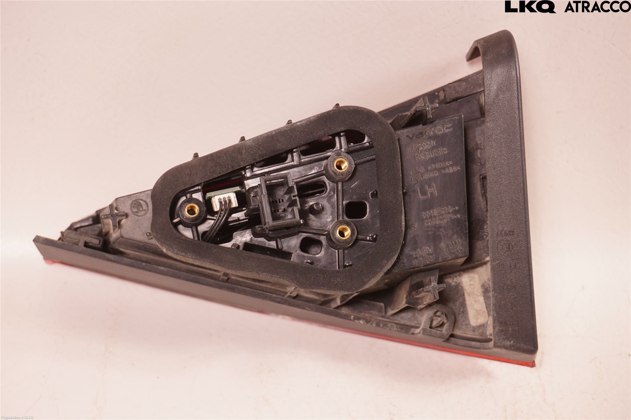 Skoda SUPERB 16-24 Bakljus Lucka Vä