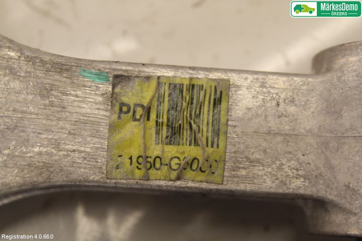 Kia CEED/CEED SW 19- Motorfäste