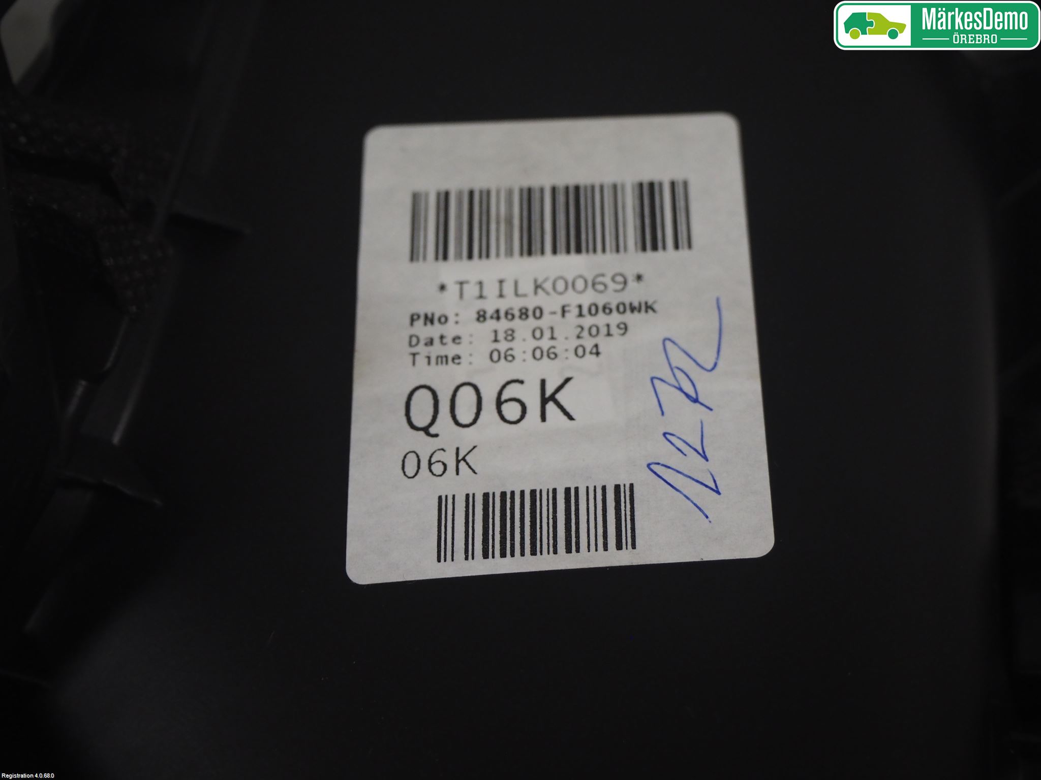 Kia SPORTAGE (QL) 16-21 Instrumentkonsoll Golv