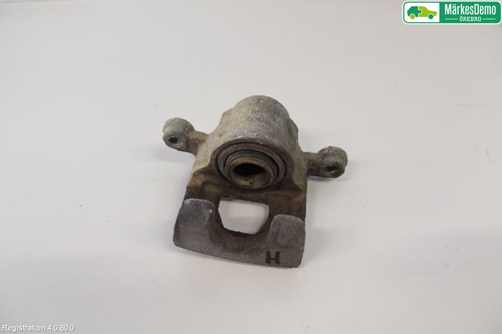 Nissan PULSAR Bromsok Bak Höger