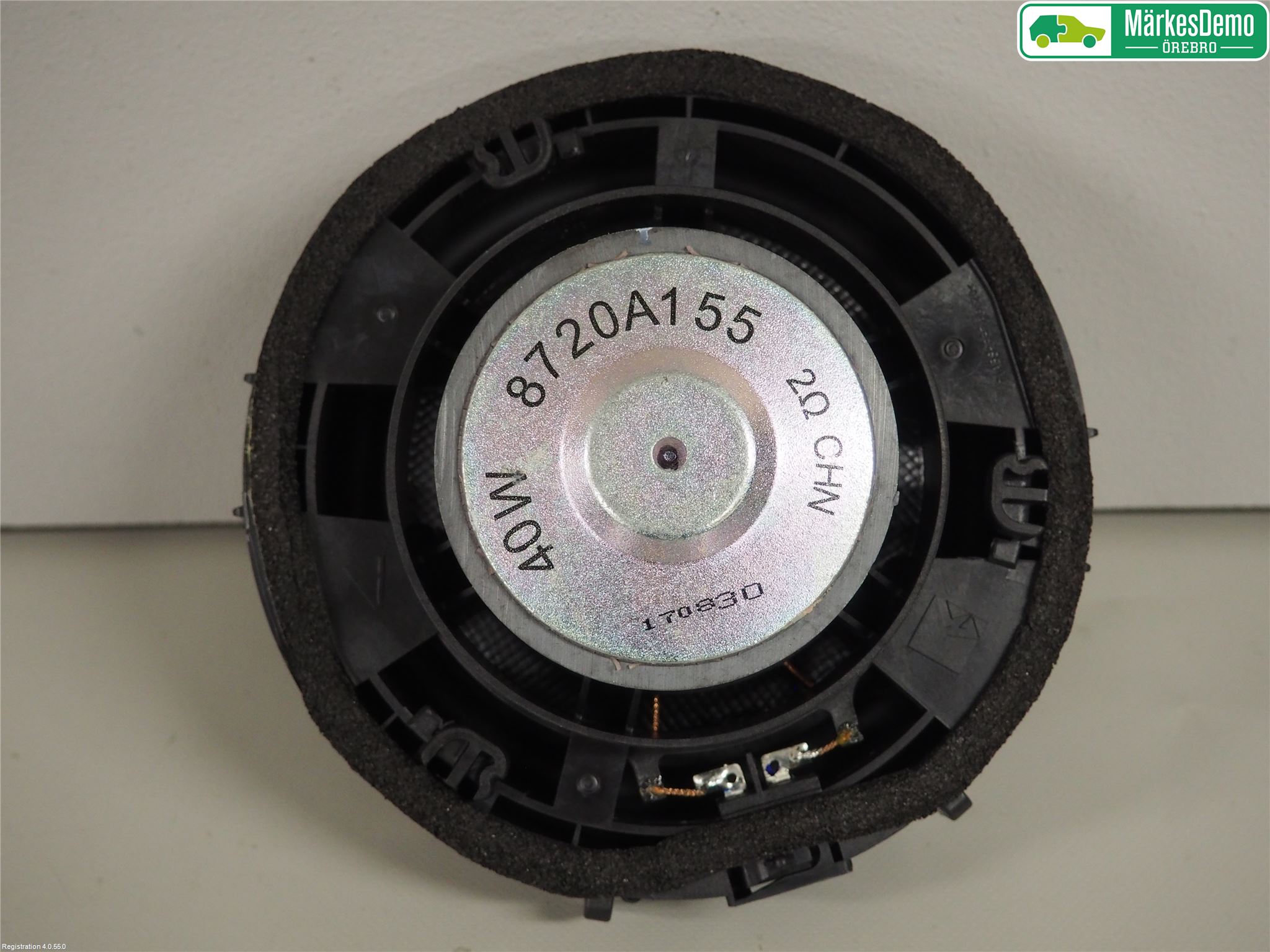 Mitsubishi OUTLANDER 13-21 Högtalare