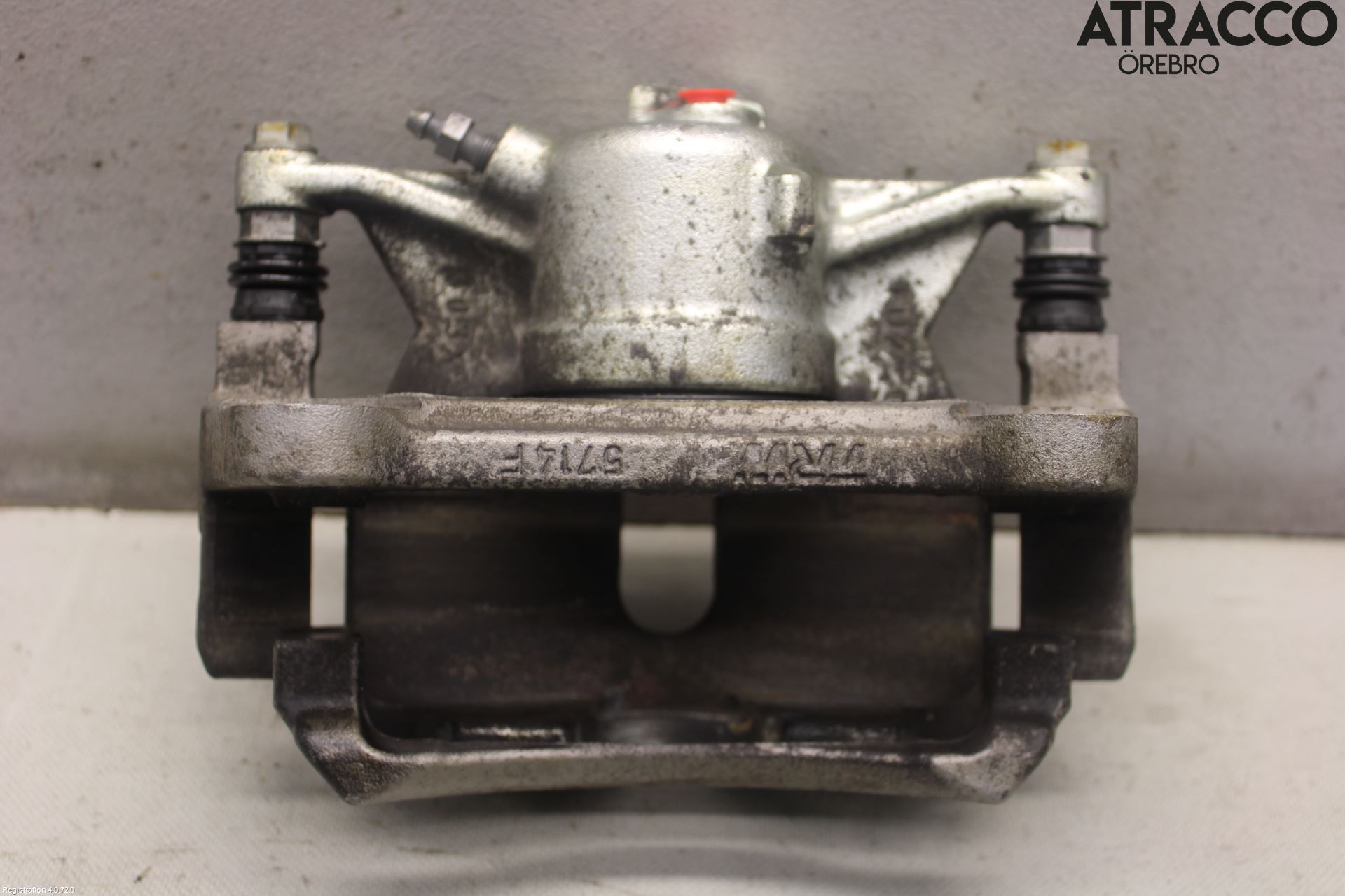 Skoda SUPERB 16-24 Bromsok Fram Höger