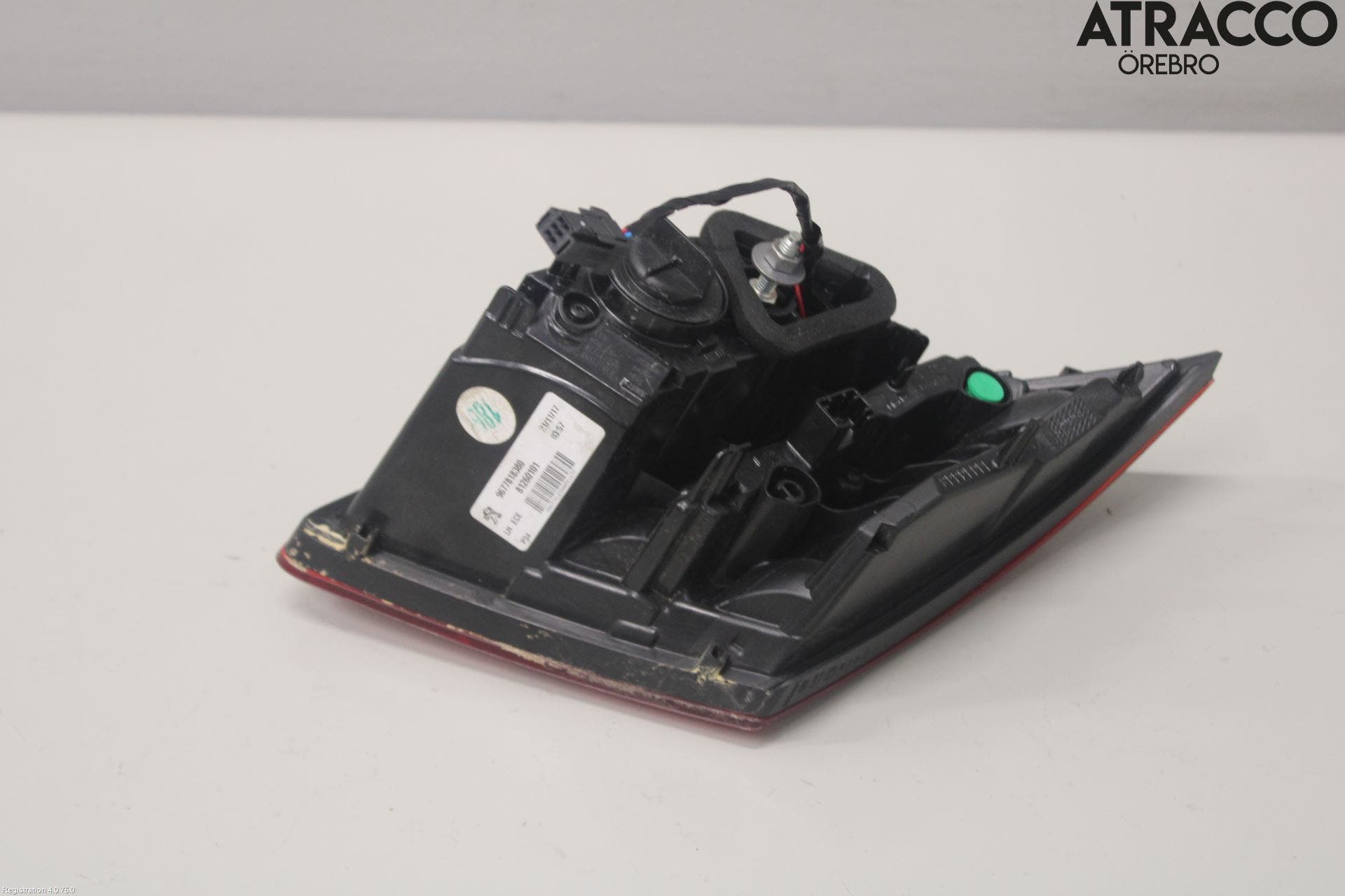 Peugeot 308 14-21 Bakljus Lucka Vä