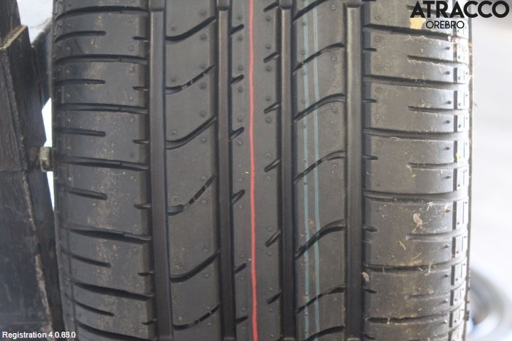 Toyota AVENSIS 03-06 Sommardäck Med Fälg