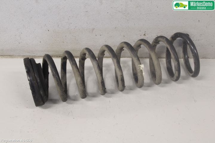 Kia CEED 12-18 Fjäder Bak