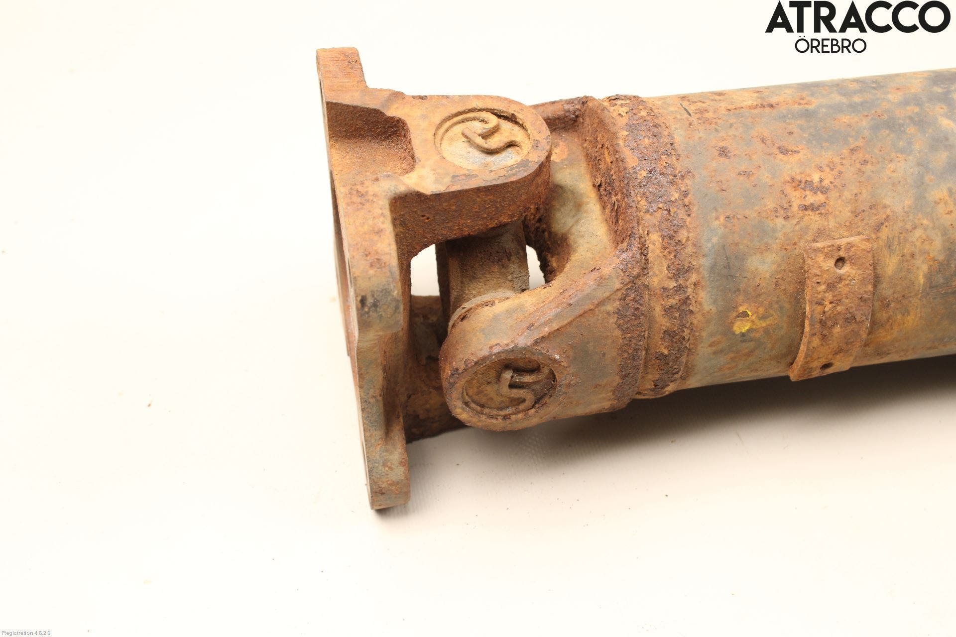 Nissan NAVARA 05-16 Mellanaxel Bakre