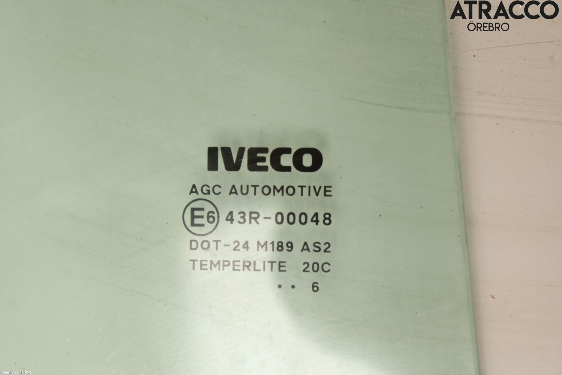 Iveco DAILY 14->> Dörruta Fram Höger