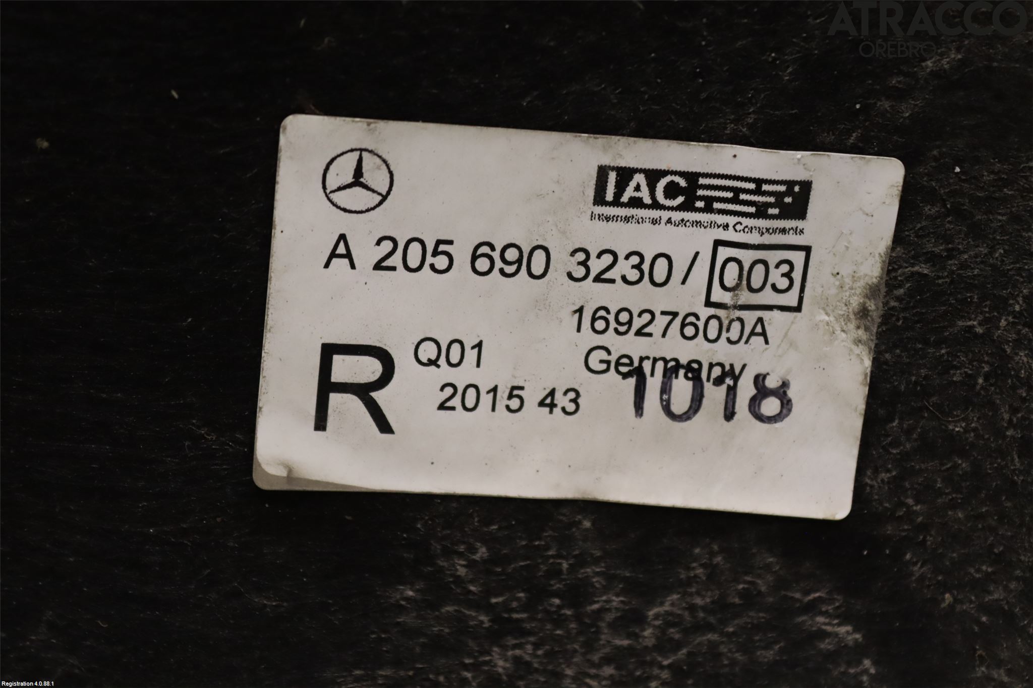 Mercedes-Benz MB C-KLASS (W205) 14-21 Skärm Inner