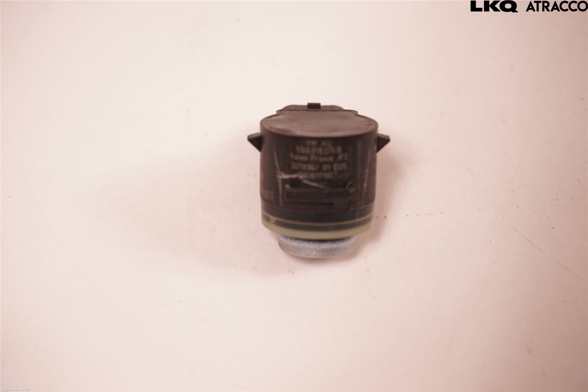 Volkswagen VW PASSAT 15-19 Parkeringshjälp Frontsensor