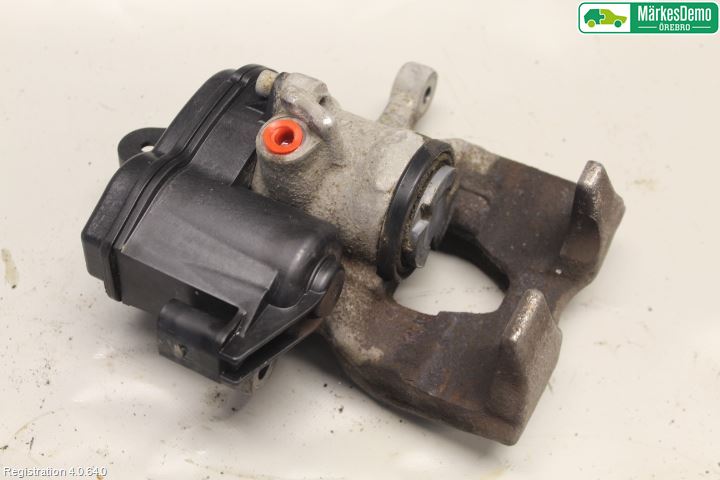 Audi A4/S4 B9 16-19 Bromsok Bak Vänster