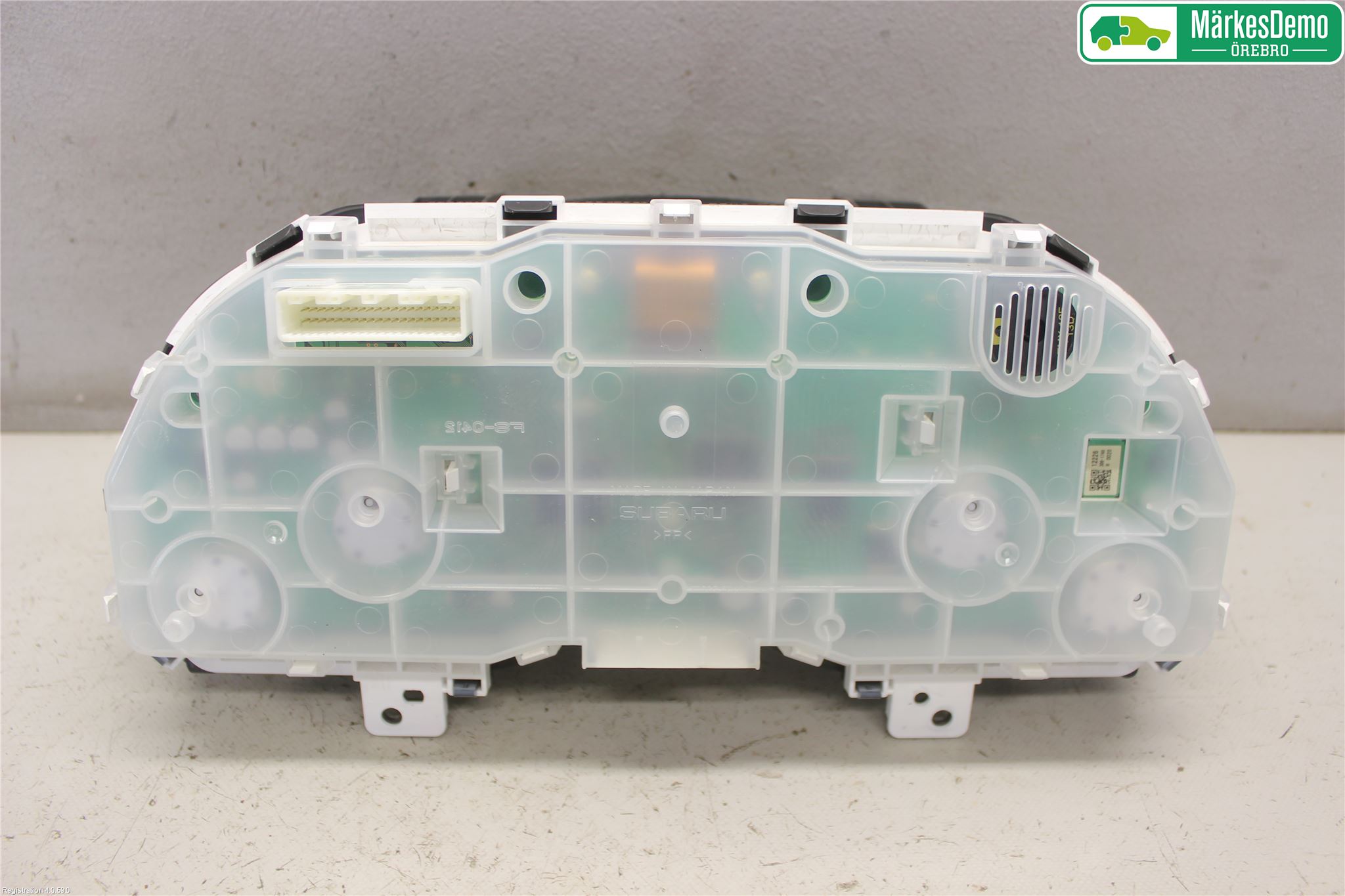 Subaru OUTBACK 10-15 Instrument Komb