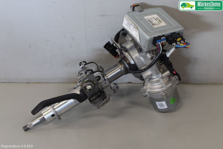 Kia CEED 12-18 Rattaxelagg Med Inb Servo